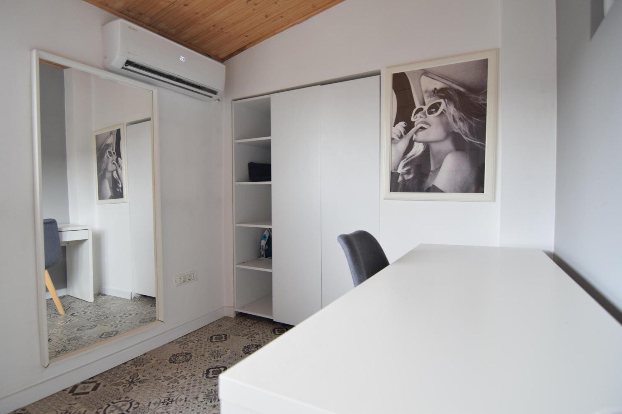 Studio In The Old City Букурещ Екстериор снимка